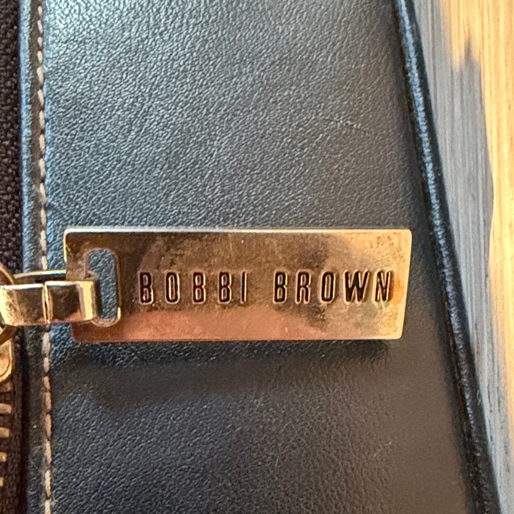 VINTAGE Bobbi Brown Black Toiletry Bag with Gold Accents - Picture 3 of 6